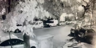Avcılar'da iş yerine silahlı saldırı. Yoldan geçen adam vuruldu