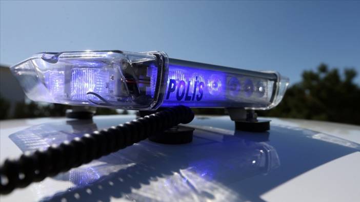 İzmir merkezli 12 FETÖ operasyonu: Aralarında muvazzaf ve emekli askerler de var