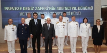 Bakan Güler'den Deniz Kuvvetleri günü tebriği