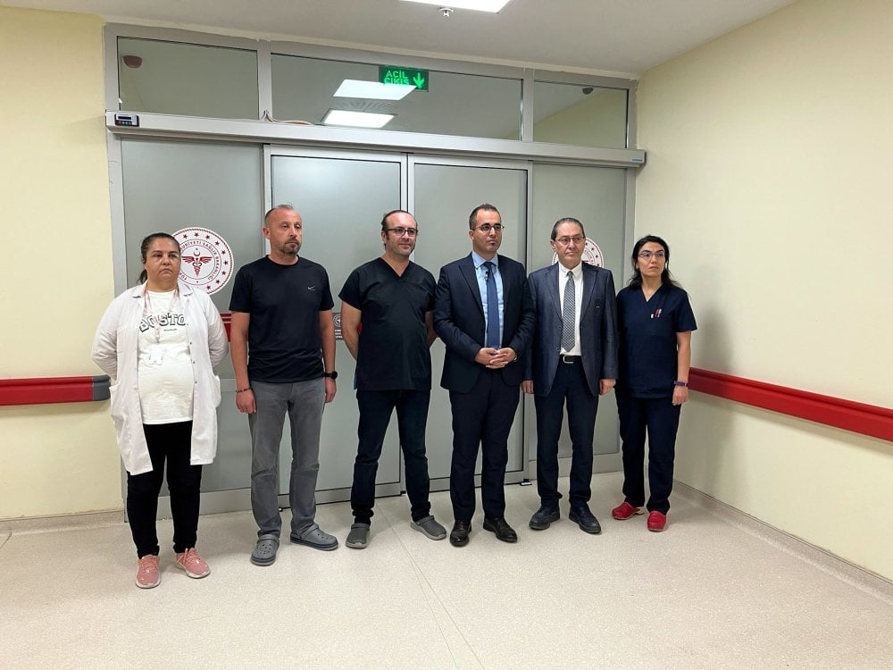 1728618637 337 Beyin olumu gerceklesen HT organlariyla hayat verdi Burdur'da beyin ölümü gerçekleşen inşaat ustasının organları 4 kişiye umut oldu