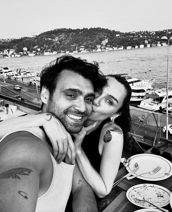 Birce Akalay ve sevgilisi Hakan Kurtaş