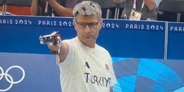 Yusuf Dikeç, Belgrad'da altın madalya maçına çıkmaya hak kazandı