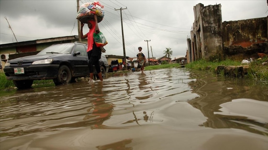 Afrika'daki sellerde 2 bin kişi öldü