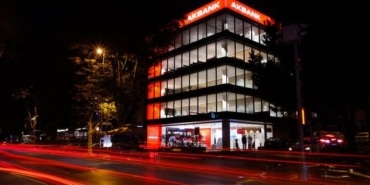 Akbank'ın 3. Çeyrek Kârı Beklentilere Yakın