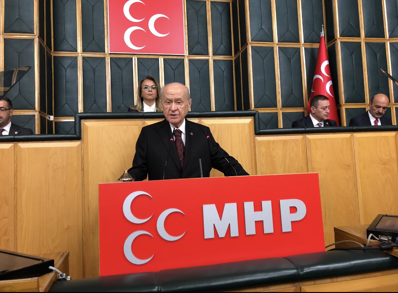 Halk TV'yi Tehdit Etti