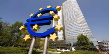 Avrupa'da tüketicileri enflasyon beklentisi düştü