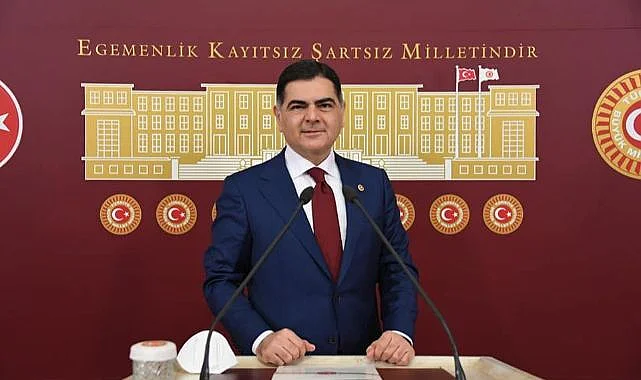 IYI Partiden Bir Istifa Daha Naci Cinisli Ayrildi.webp Naci Cinisli Partisinden İstifa Etti