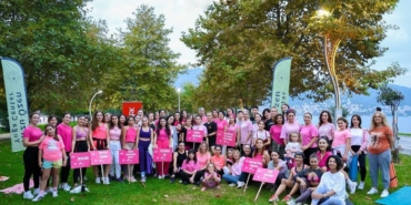 Kanserle Mücadelede Farkındalığa Pembe Dokunuş