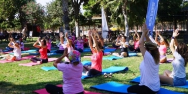 Yoga ile Meme Kanserine Destek: Faydaları ve Etkileri