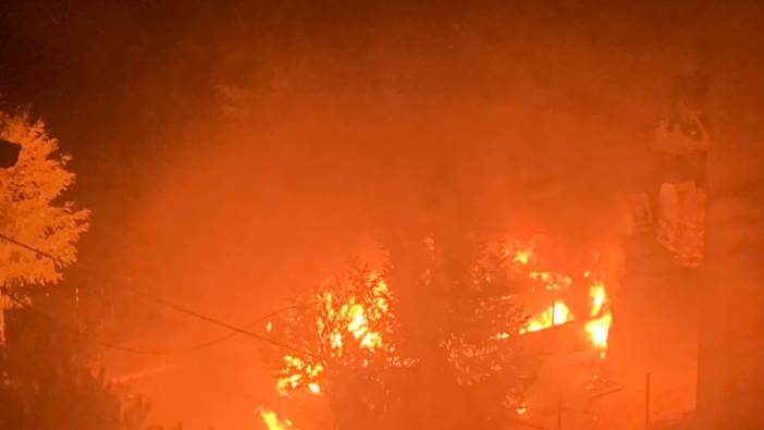 Alevler İçinde Araç