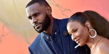 Lebron çifti mutluluktan havalara uçtu