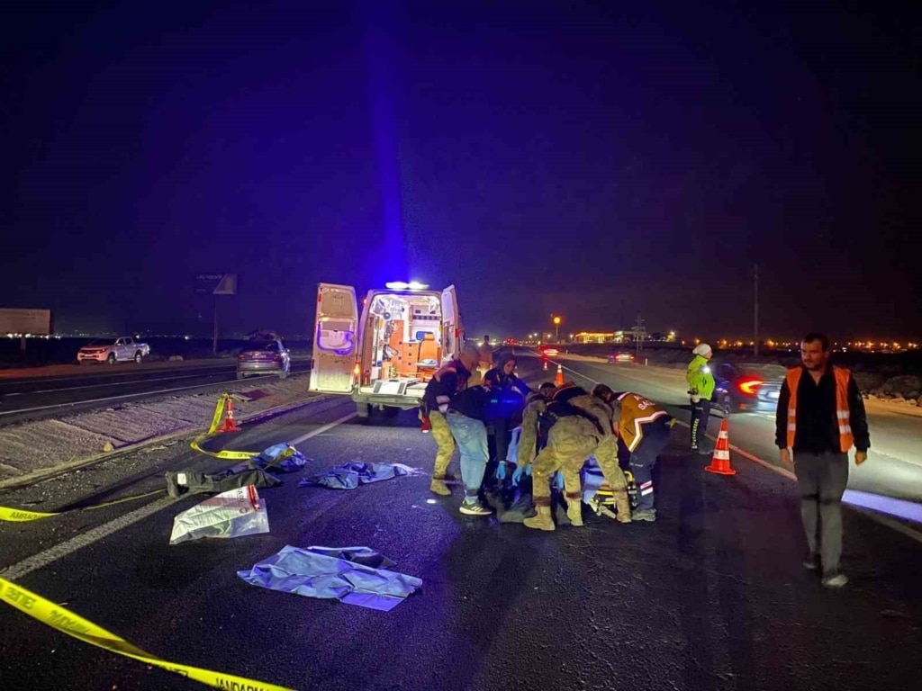 Diyarbakır’da korkunç kaza! Otomobilin çarptığı yaya feci şekilde can verdi