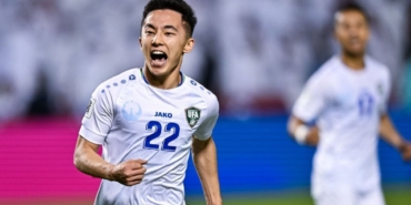 Özbek yıldıza büyük onur: Asya'nın en iyi genç futbolcusu Abbosbek Fayzullaev seçildi