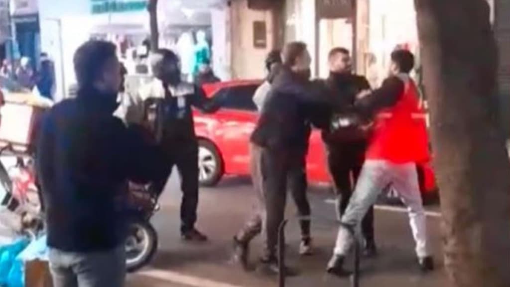 Şişli’deki yol kavgasında kurye arkadaşlarını çağırıp sürücüyü darp etti