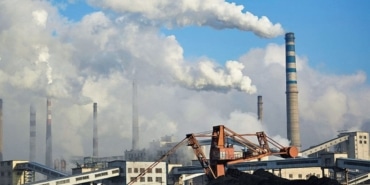 Fosil yakıt kaynaklı karbon emisyonları bu yıl yeni rekor seviyeye ulaşabilir