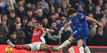 2 gollü maçta Chelsea ile Arsenal yenişemedi