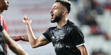 Beşiktaş’ın gündemindeki Vargas için devreye Trabzonspor da girdi