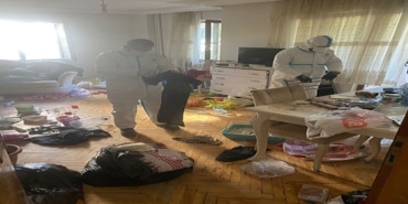 "Çöp ev" şikayetler üzerine temizlendi