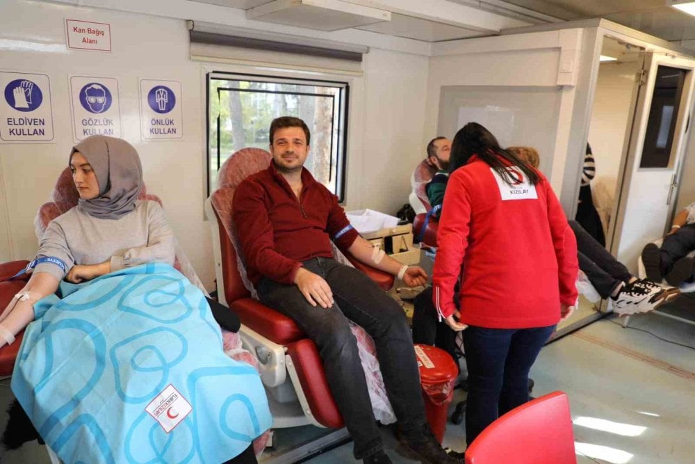 Erzincanda Kan Bagisi Seferberligi Basladi Kan Bağışı Kampanyası