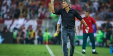 Renato Gaúcho haddini aştı: Gazetecilere tehdit etti