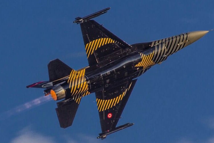 SOLOTÜRK Gösterisi