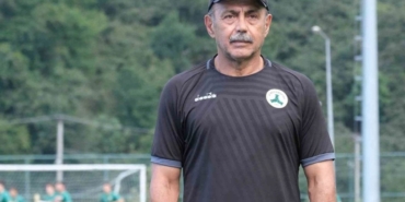 Giresunspor'da teknik direktör Metin Aydın istifa etti