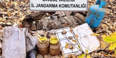 Teröristlerin inlerine girdiler! Sığınak ve yaşam malzemesi ele geçirdiler