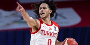 Shane Larkin Milli Takım’a dönüyor