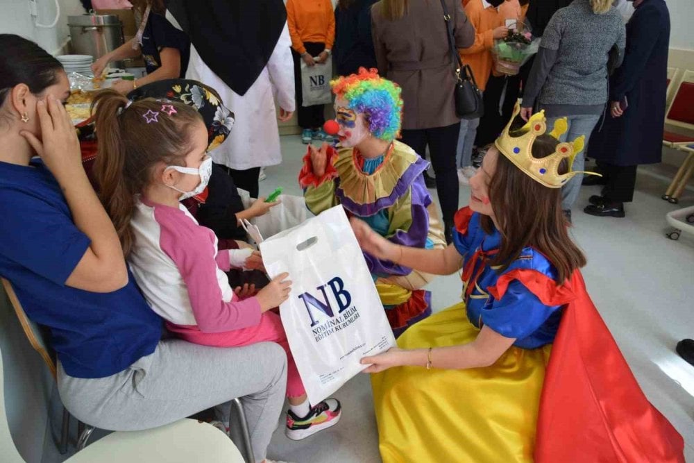 Losemili Cocuklara Moral Dolu Etkinlik Duzenlendi Lösemili çocuklara moral etkinliği düzenlendi