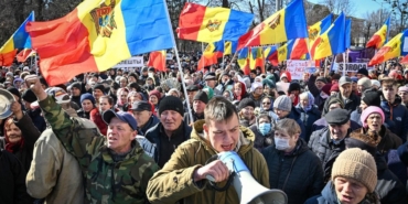 Moldova, Rusya'nın gölgesinde kritik seçime gidiyor