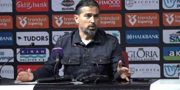 Çaykur Rizespor Teknik Direktörü İlhan Palut: “Bu istek ve arzuyu diğer maçlara da yansıtmamız gerekiyor”