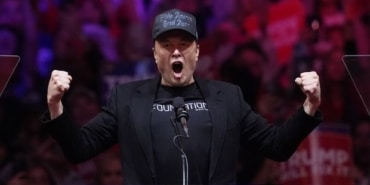 Tesla'nın Piyasa Değeri 1 Trilyon Doları Geçti!