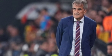 Trabzonspor'da 4 futbolcu için kadro dışı kararı