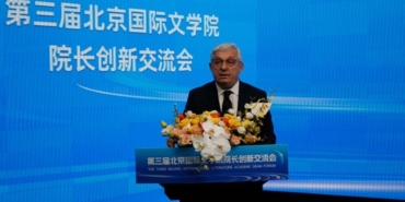 Çin edebiyatı editöryel ofisi için anlaşma imzalandı