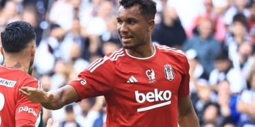 Beşiktaş’ın Uduokhai kararı belli oldu. Van Bronckhorst ısrarla istiyor