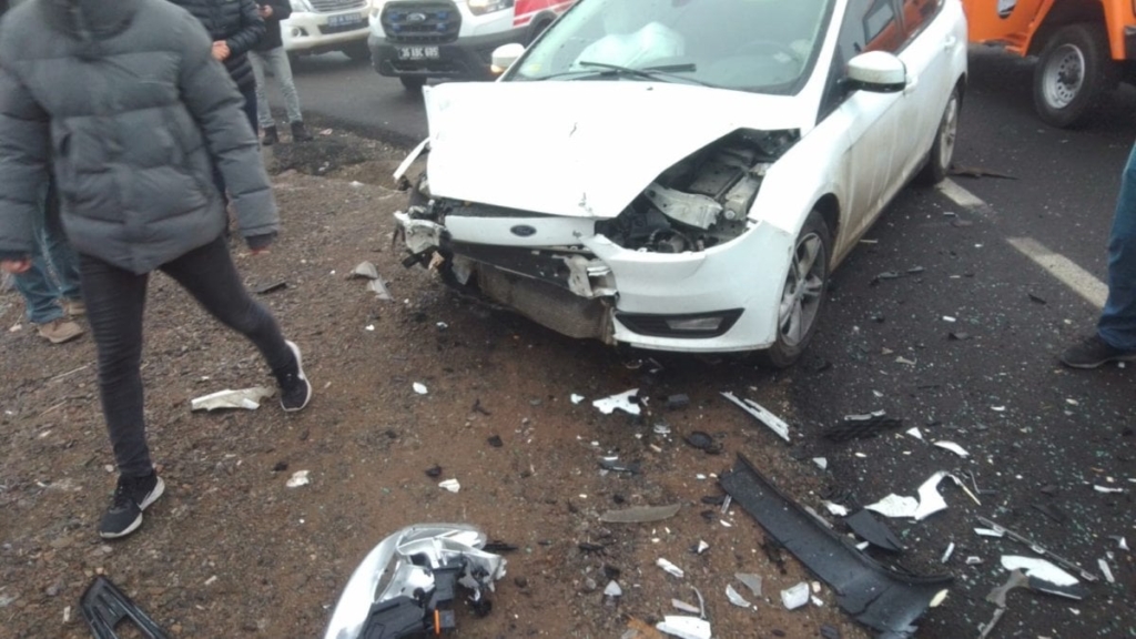 Kars’ta trafik kazası: 1 kişi yaralandı