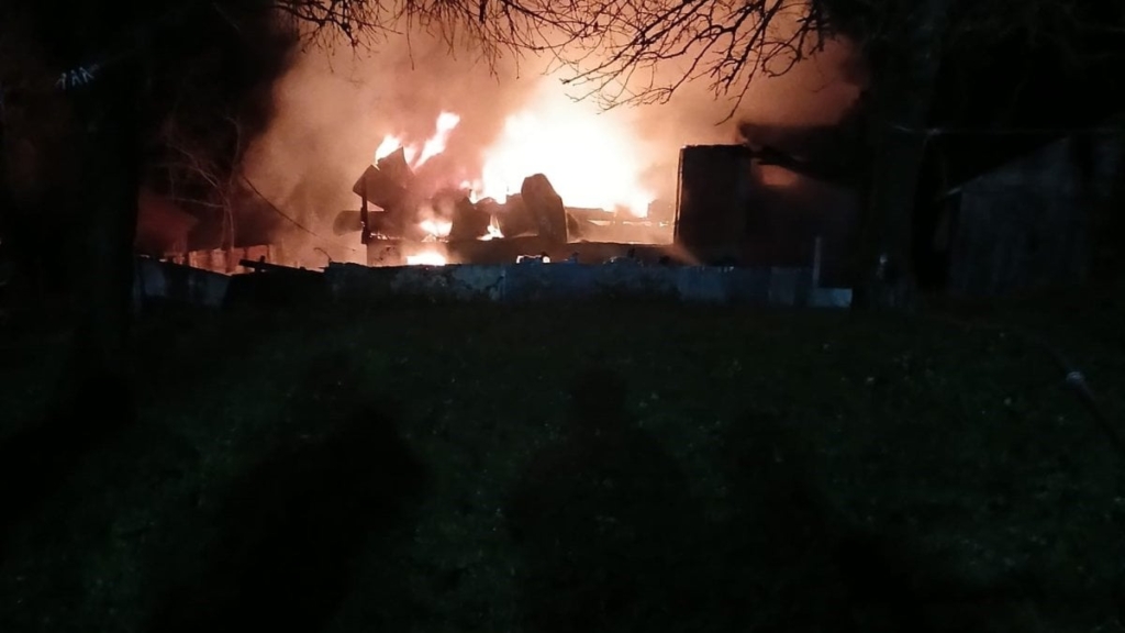 Kastamonu’da ahşap ev çıkan yangında küle döndü