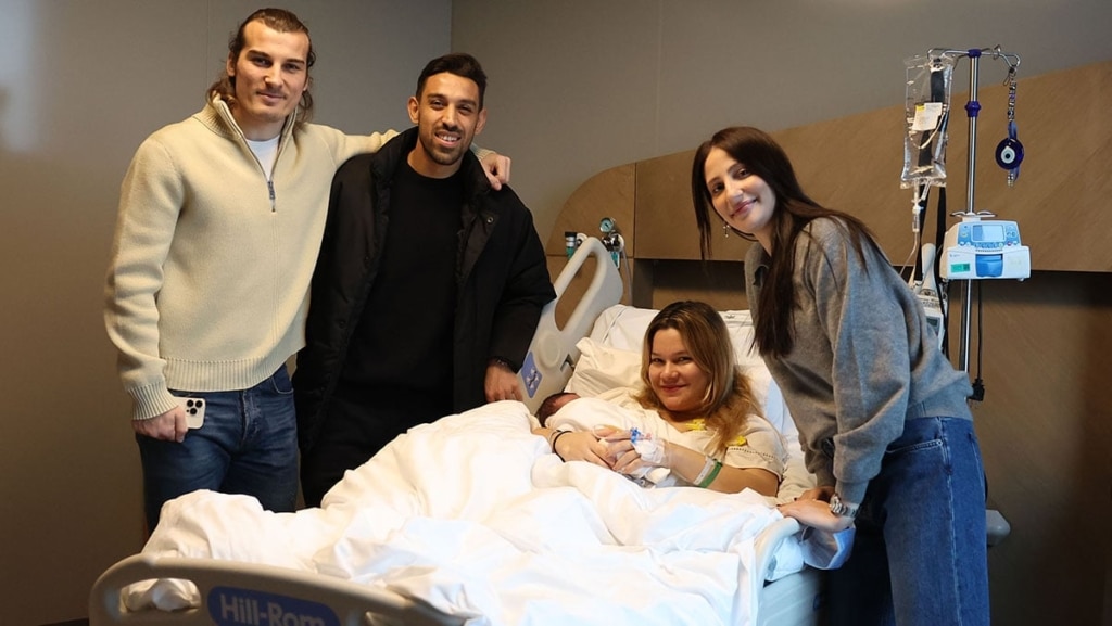 Fenerbahçe'nin milli futbolcusu Çağlar Söyüncü baba oldu