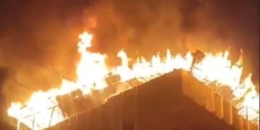 2 katlı bina cayır cayır yandı