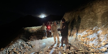 Batman'da mahsur kalan dağcı kurtarıldı