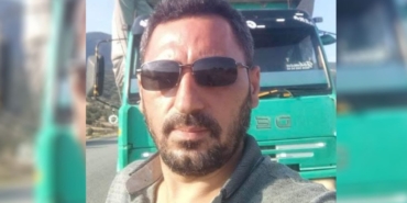 Kömür yüklü kamyon virajı alamayarak dere yatağına uçtu