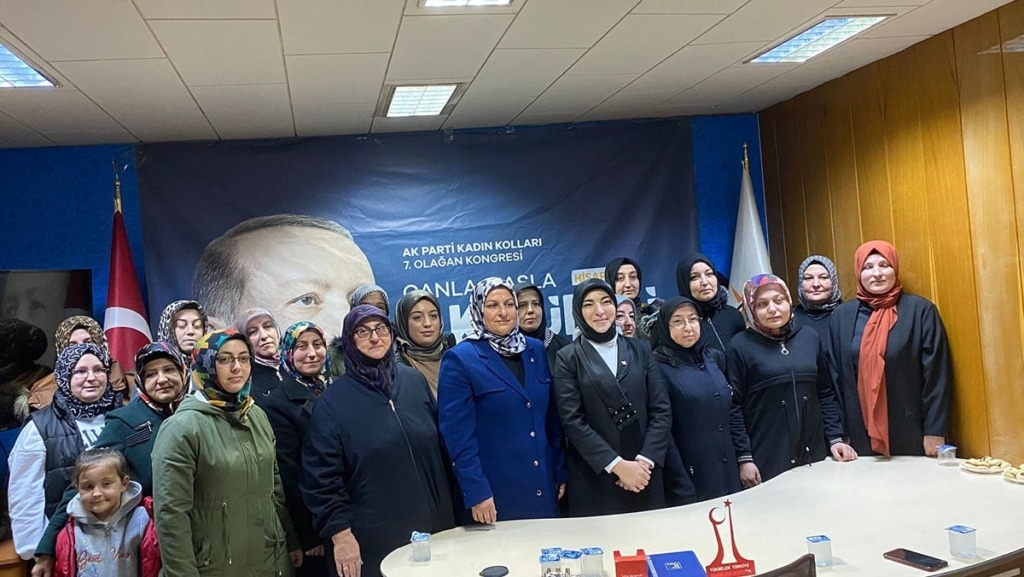 AK Parti Hisarcık İlçe Kadın Kolları Başkanı Havva Özaydın güven tazeledi