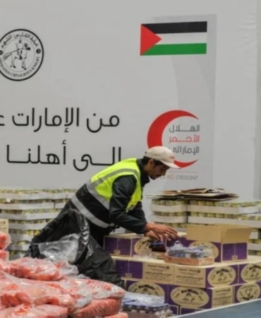 BAE Insani Yardimda Onde Birleşik Arap Emirlikleri insani yardımda başı çekiyor