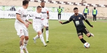 Bandırmaspor maç fazlasıyla liderliğe yükseldi