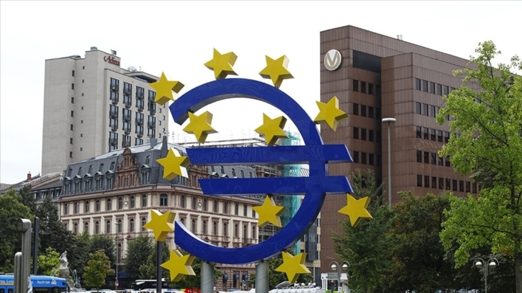 Euro Bölgesi'nde perakende satışlar ekimde düştü