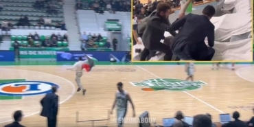 Sahaya Filistin bayrağı ile inenlere İsrailli taraftarlar saldırdı