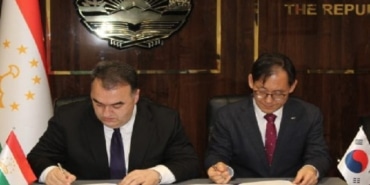Güney Kore, Tacikistan'a güneş enerjisi santralleri kuracak