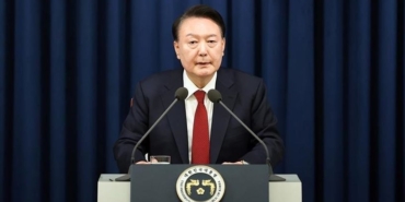 Kore Devlet Başkanı Azledildi