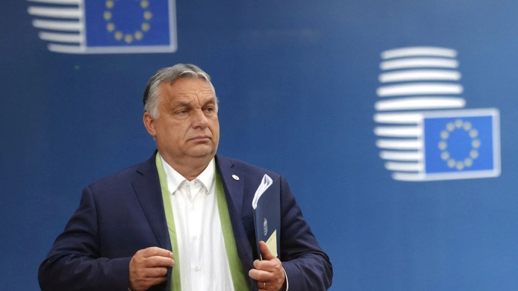 Macaristan'da istihbarat krizi derinleşiyor: AB müfettişleri de izlenmiş