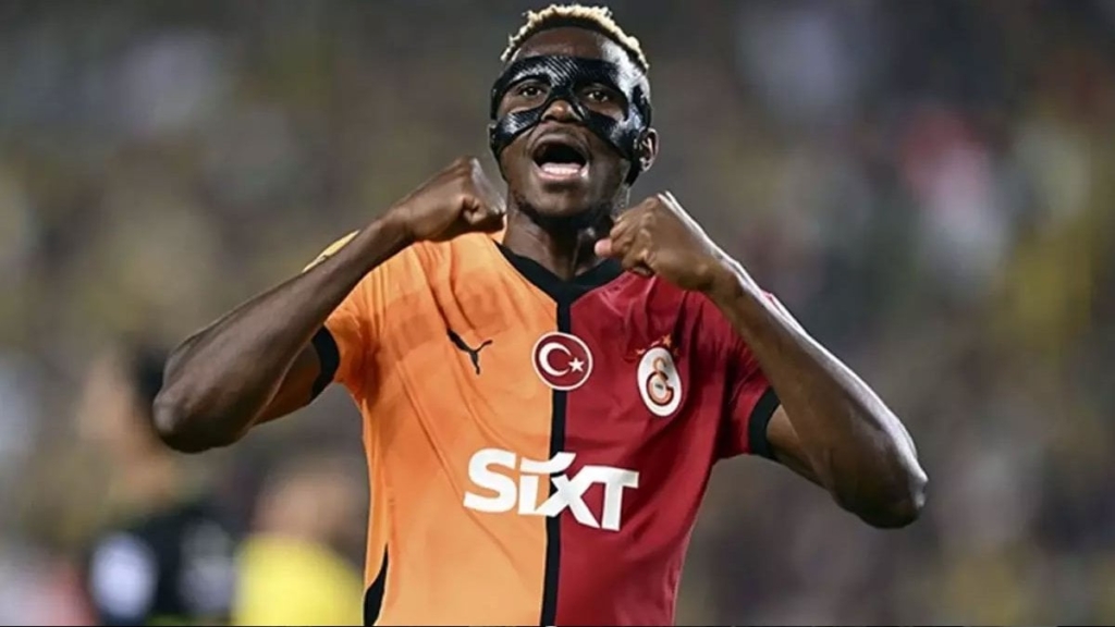 Osimhen’e transfer teklifi geldi mi? Napoli resmen açıkladı